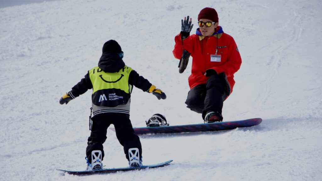 JAPAN SNOWBOARDACADEMY NISEKO HIRAFU校 – 「できた